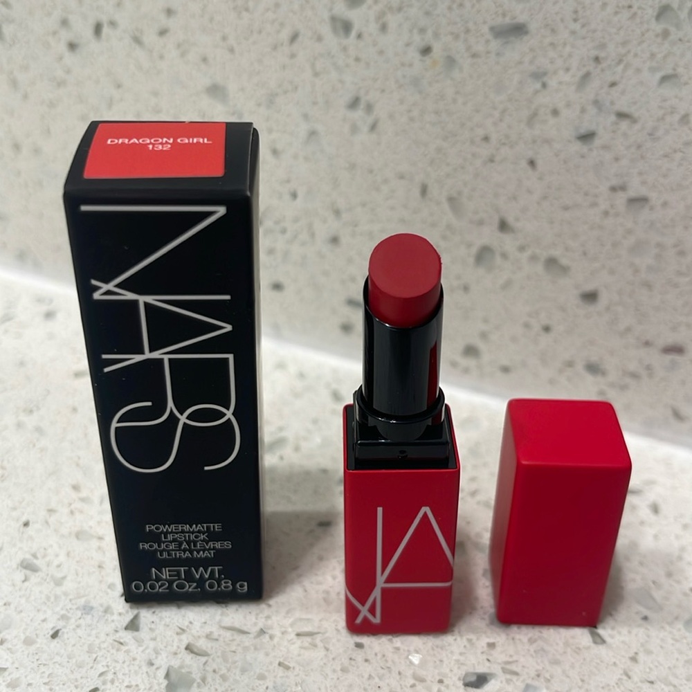 NARS Powermatte Lipstick in 132 Dragon Girl